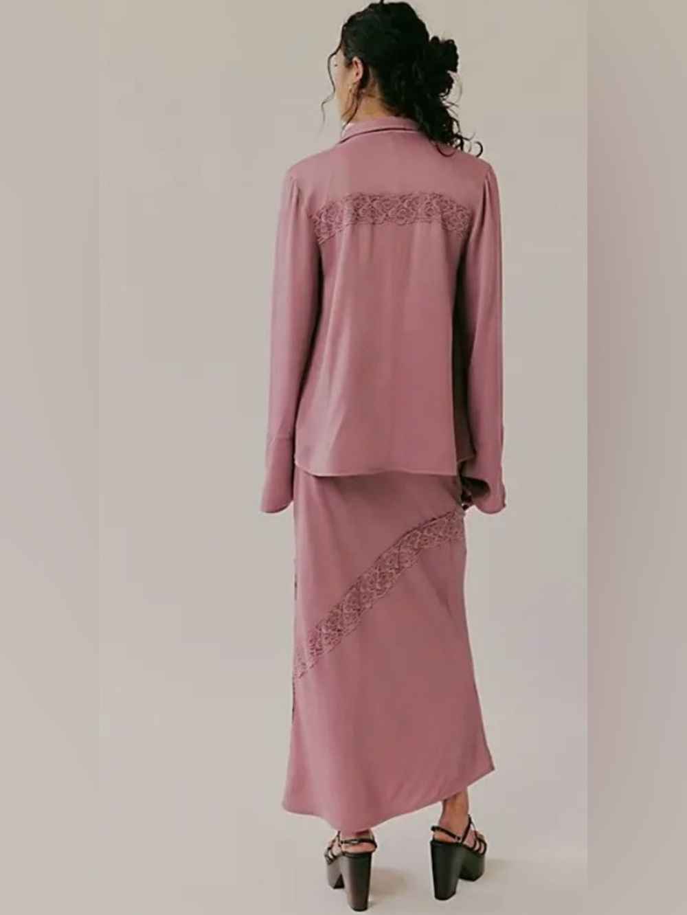 FREE PEOPLE NWT (Lucia) Nostalgia Rose Two-Piece Lace Trim Skirt Set. Size:Large - Picture 3 of 8